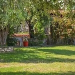 Assos Apartman Kínira