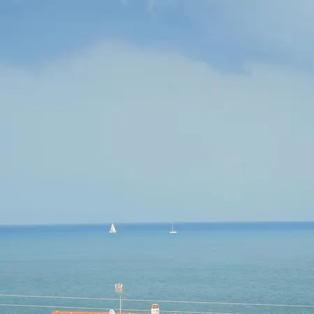 Assos Appartement Koinira