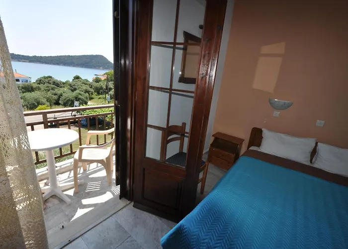 Assos Apartmán Koinira