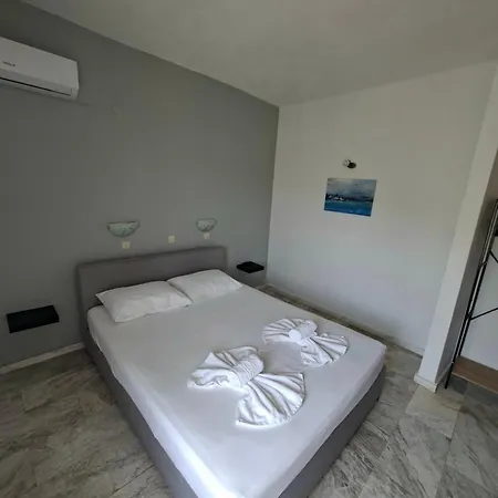 Assos Apartament Koinira